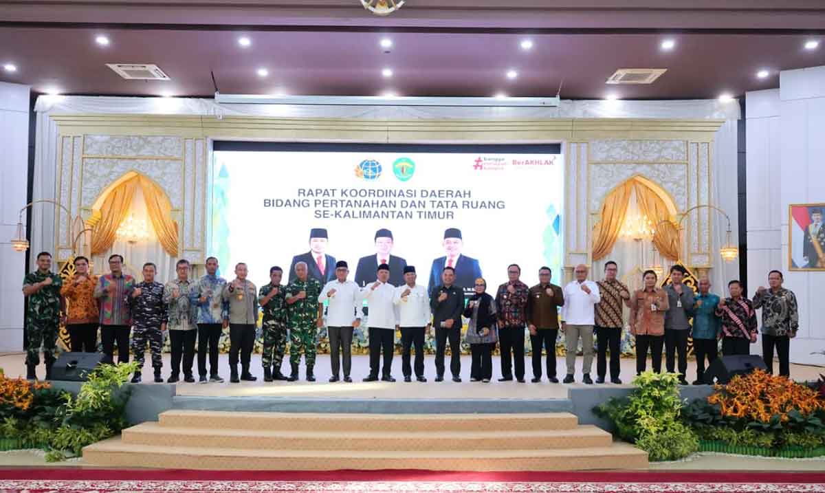 Menteri ATR/BPN saat menghadiri rapat koordinasi di Kaltim.

