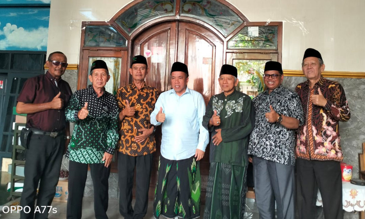 Silaturahmi ke Pengurus MWC NU Gempol, Gus Mujib: Tak Bahas Pencalonan Bupati