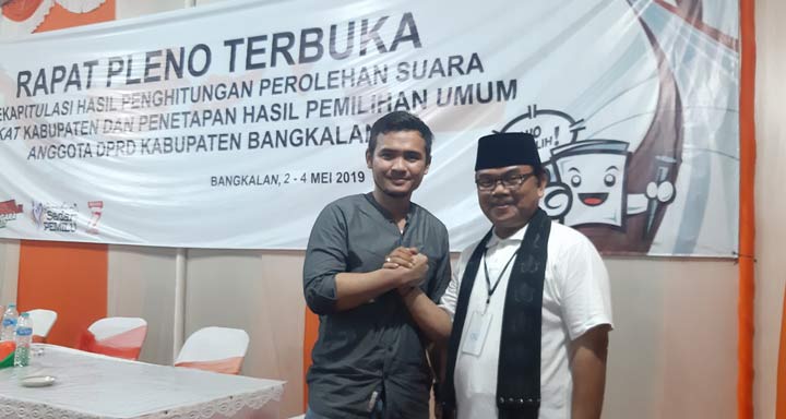 Imron Amin (Saksi Prabowo-Sandi) bersama Abdurrahman (Saksi Jokowi-Ma
