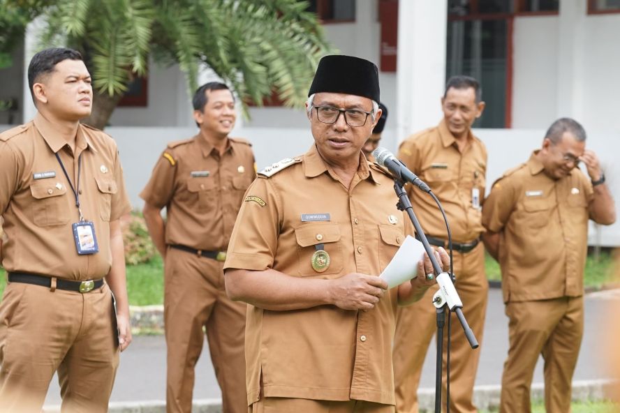 Wakil Wali Kota Kediri Qowimuddin saat memberi arahan
