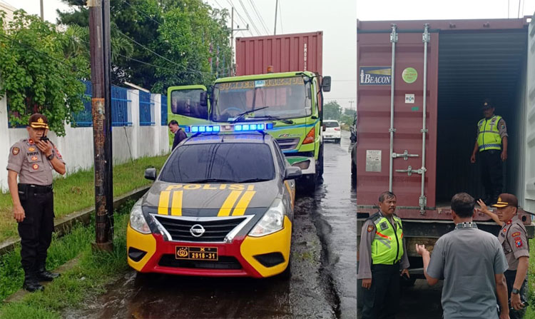 Polisi memeriksa truk kontainer yang sempat dibawa kabur sopirnya.