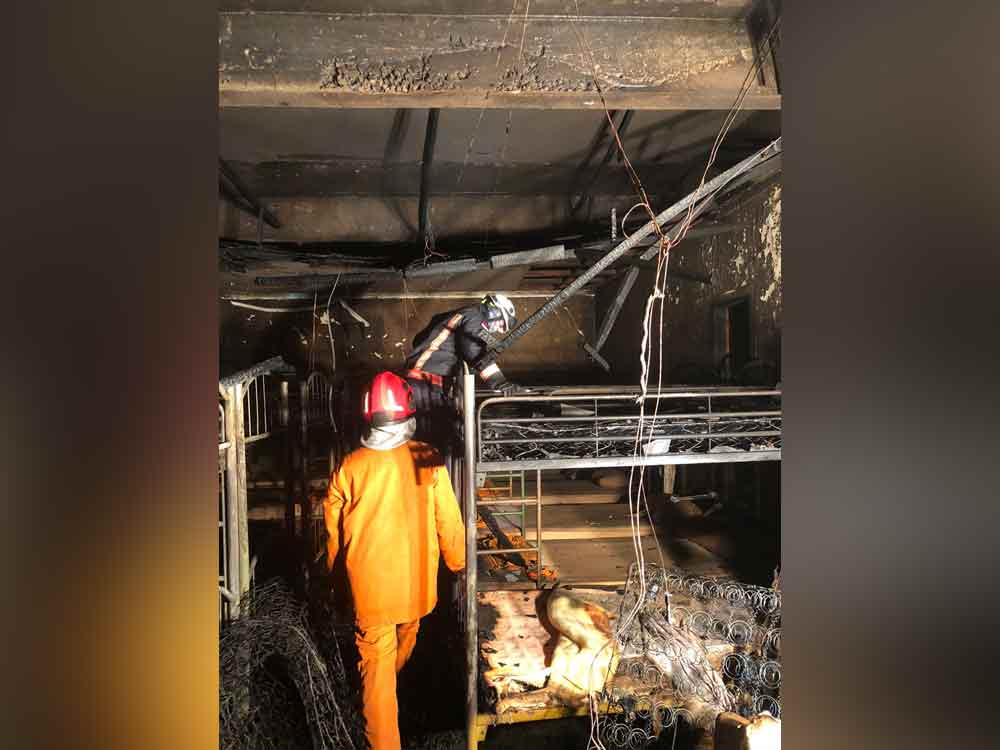 Kondisi salah satu kamar di Hotel Pondok Jatim Park usai terbakar. (Ist)