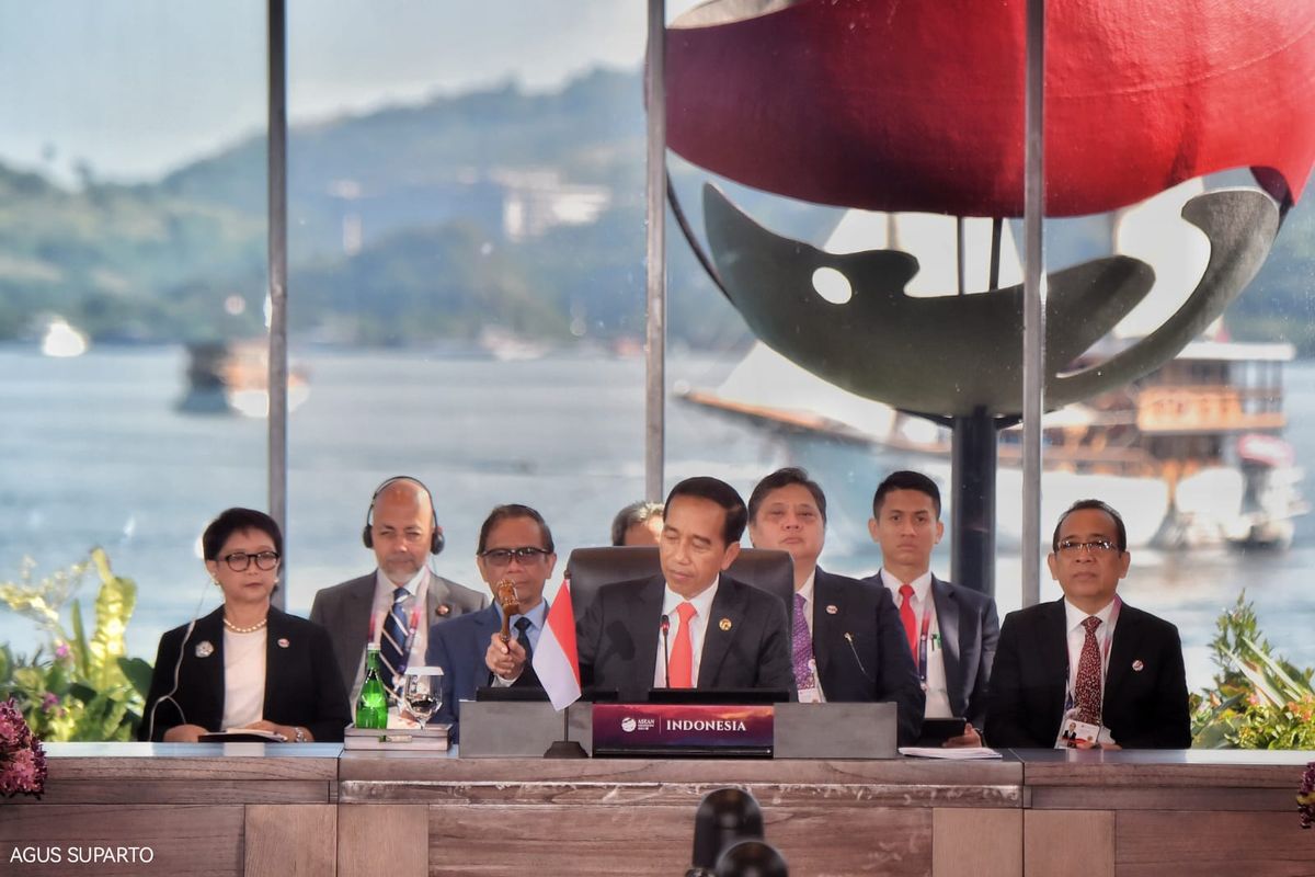 KTT ASEAN 2023 Dibuka, Jokowi Ingatkan Rivalitas Antarnegara ASEAN Semakin Tajam