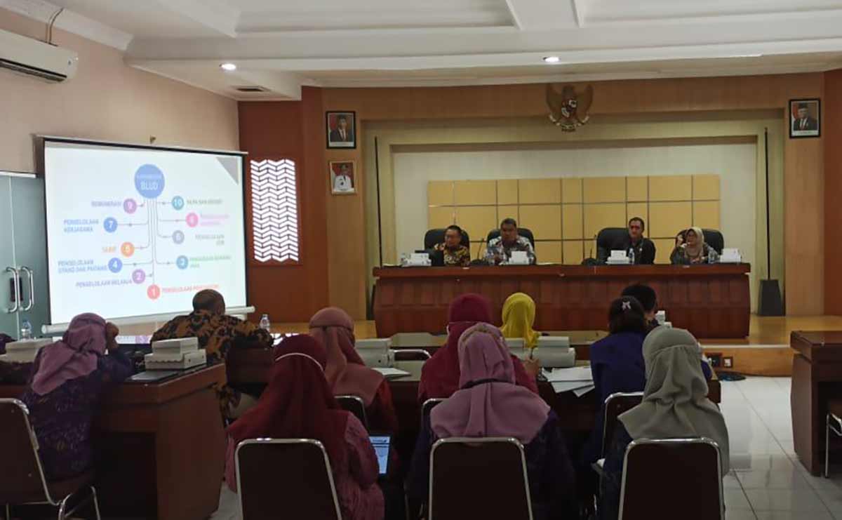Pemkot Kediri Gelar Pembinaan untuk BUMD dan BLUD
