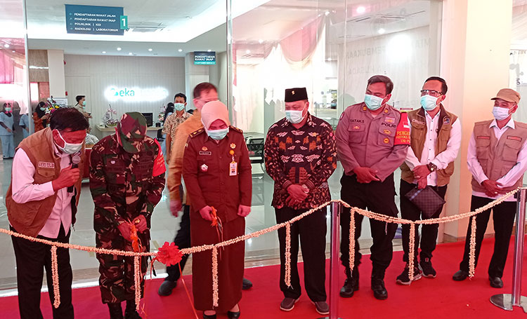 Resmikan RS Eka Husada di Menganti, Bupati Sambari: Kesehatan Adalah yang Paling Utama