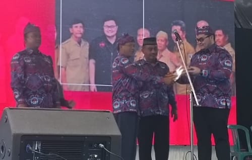 Dengar dan Siap Realisasikan Aspirasi PPDI Kediri, Bupati Dhito: Tolong Layani Masyarakat
