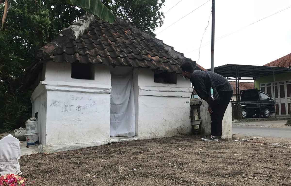 Lokasi benda purbakala yang hilang digondol maling.