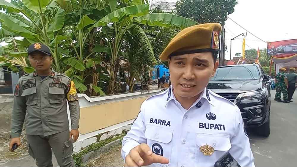 Bupati Mojokerto, Muhammad Al Barra.