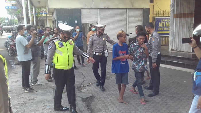 Belasan anak jalanan (anjal) terjaring razia di sejumlah titik di wilayah Kota Probolinggo