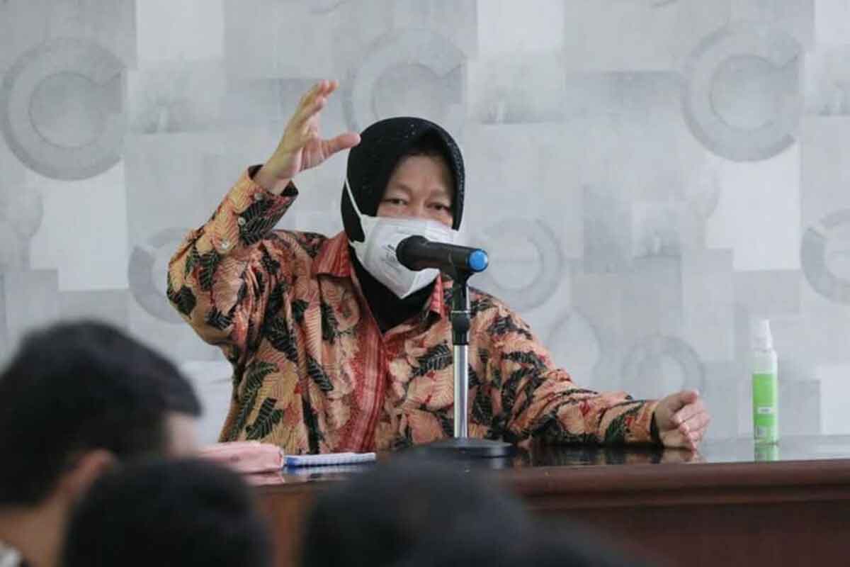 Menteri Sosial, Tri Rismaharini.