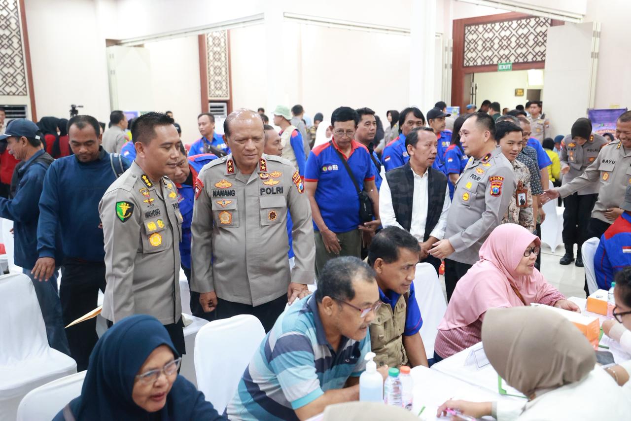 Kapolda Jatim bersama PJU saat meninjau lokasi MCU 