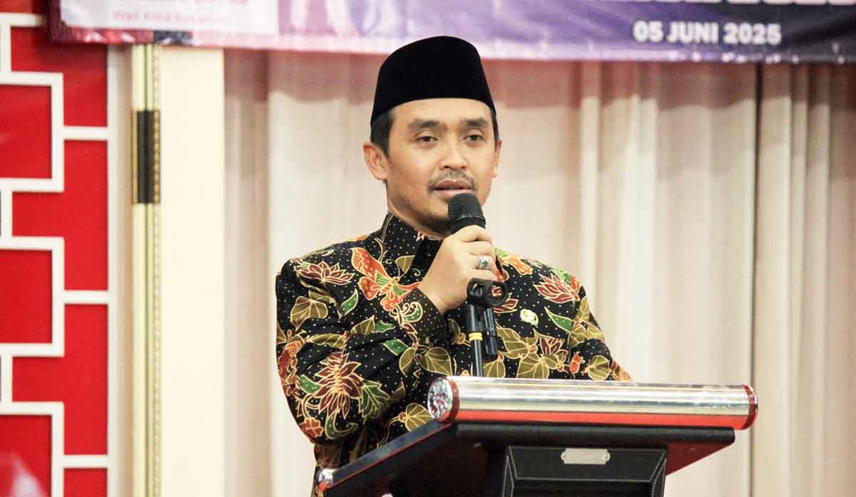 Wali Kota Pasuruan saat memberi sambutan.