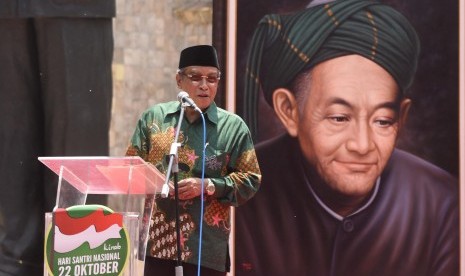 KH Said Aqil Siradj saat pidato dalam acara HSN di Tugu Proklamasi Jakarta, Kamis (22/11/2015). Foto: republika online