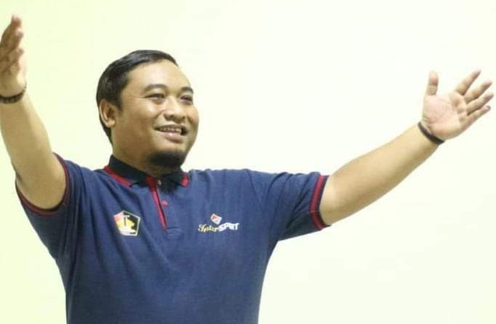Benny Kurniawan saat masih menjadi Manajer Persik Kediri. foto: ist