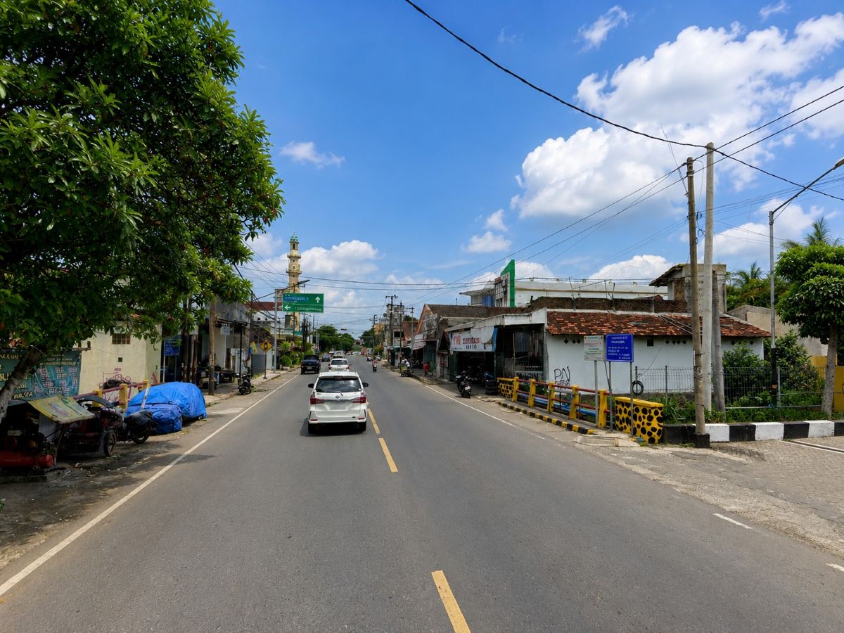 Jembatan Kaliombo 1 yang akan dibongkar total. (Ist)
