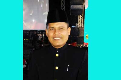 H Mahmud