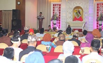 Wakil Wali Kota Malang Drs H Sutiadji saat membacakan sambutan dari Wali Kota Malang H Moch Anton.