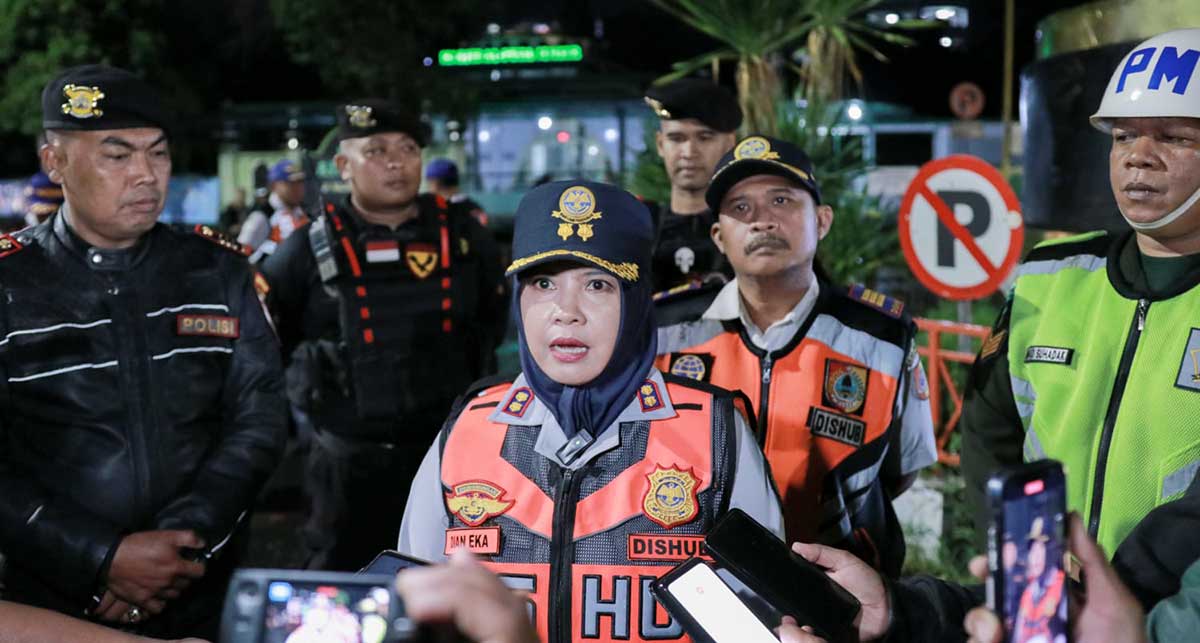 Kepala Bidang Lalu Lintas Dishub Jember, Dian Eka Tauristiana, saat memberi keterangan ke awak media.