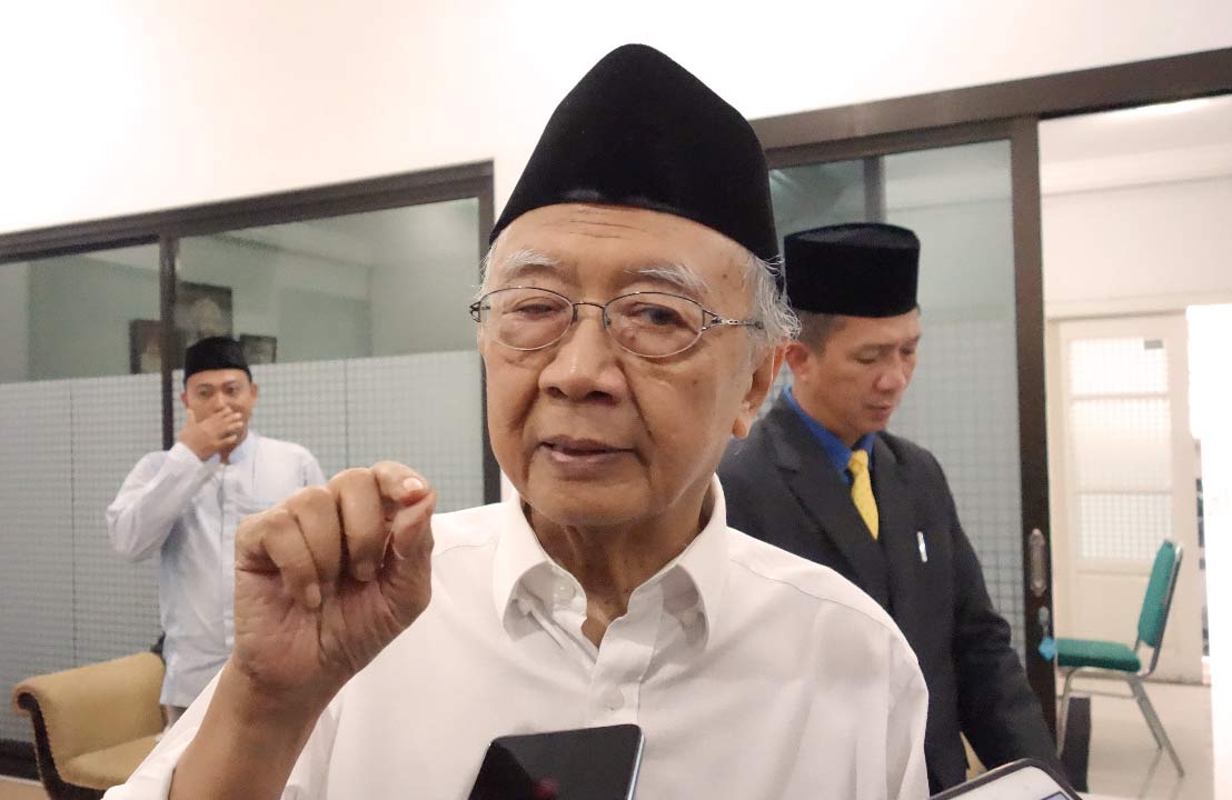 Pengasuh Pesantren Tebuireng KH. Salahuddin Wahid (Gus Sholah). foto: RONY S/ BANGSAONLINE