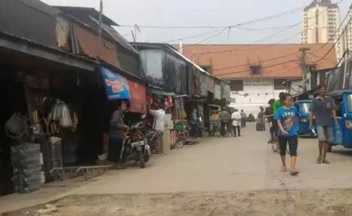Kawasan Pasar Ikan Luar Batang, Penjaringan, Jakarta Utara, Senin (11/4) besok akan mulai diratakan oleh Pemprov DKI. 