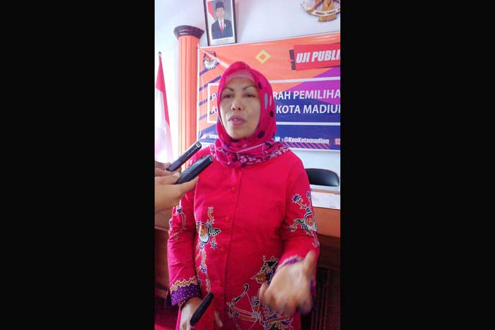 Komisioner KPU Kota Madiun Latutik Muklisin.