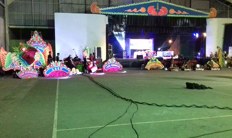Parade musik tradisional yang digelar secara virtual oleh Dinas Pendidikan dan Kebudayaan Kota Probolinggo. (foto: ist)