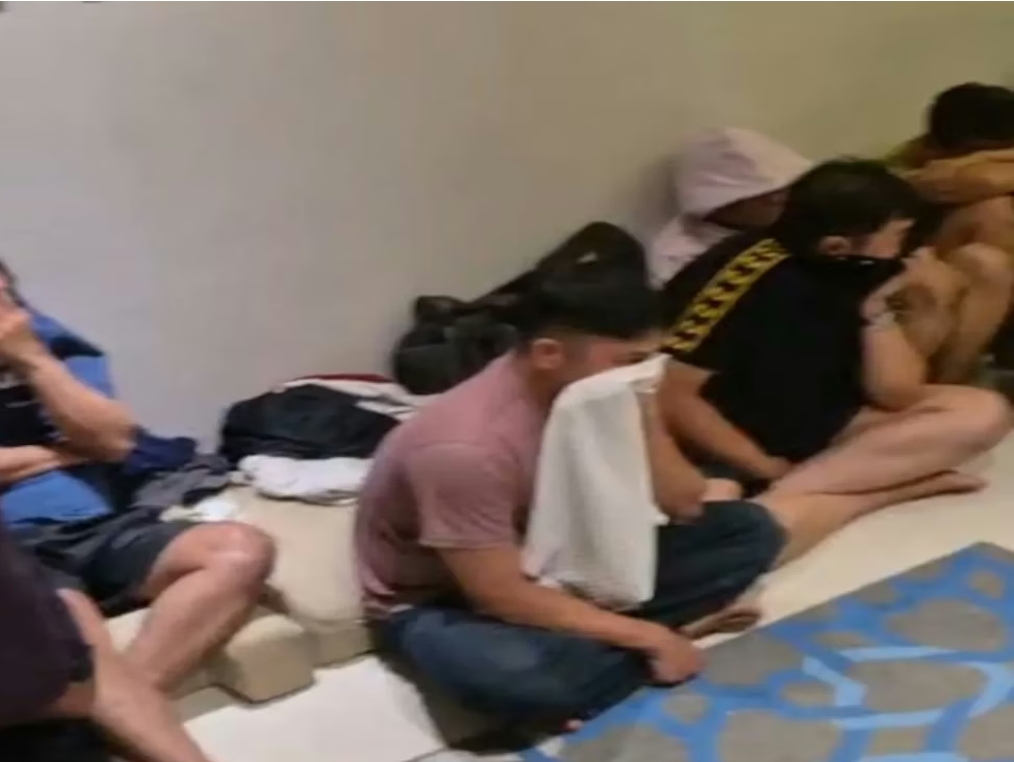 Tangkapan layar video penggrebekan pesta gay di surabaya