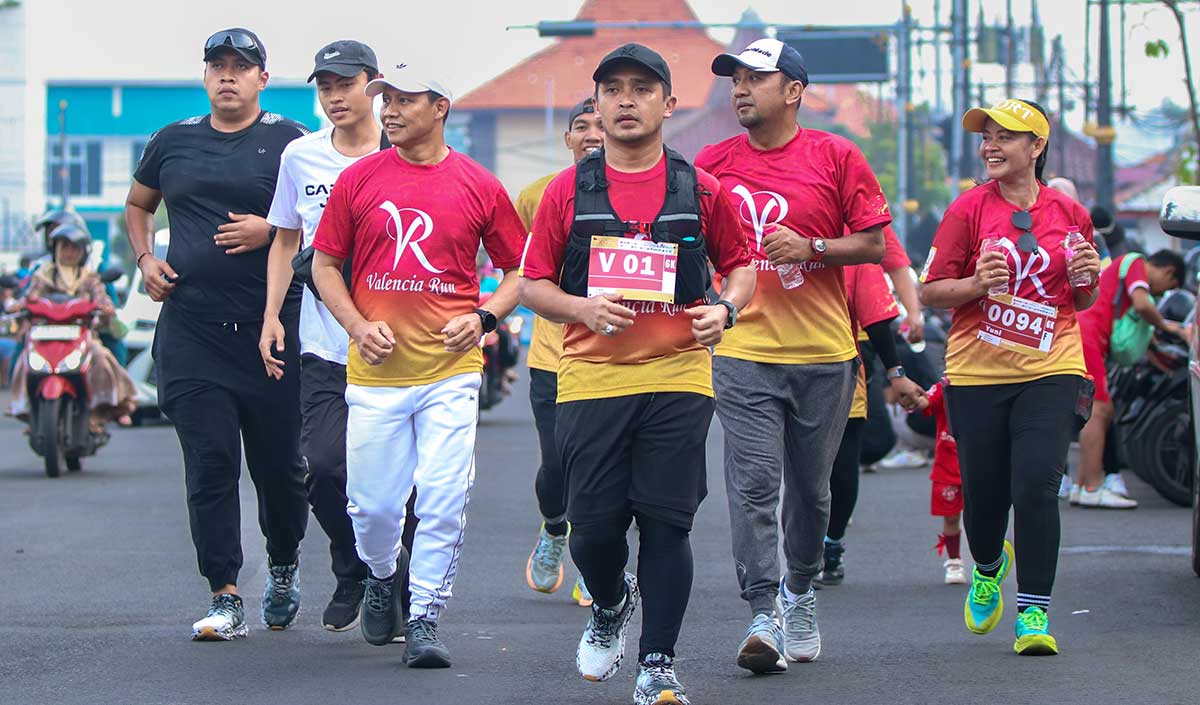 Wali Kota Pasuruan saat mengikuti Valencia Run dalam rangka memperingati hari jadi daerah yang ke-340.