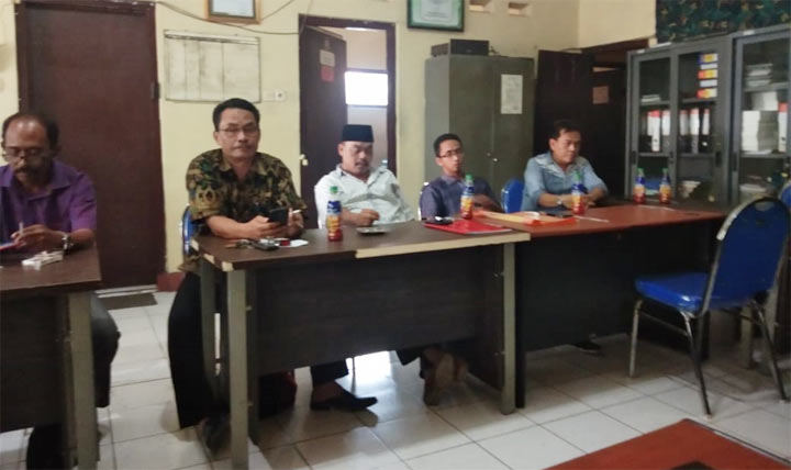 Enam Pengusaha Karaoke di Pamekasan Mendapat Peringatan, Diminta Segera Tutup Tempat Karaoke