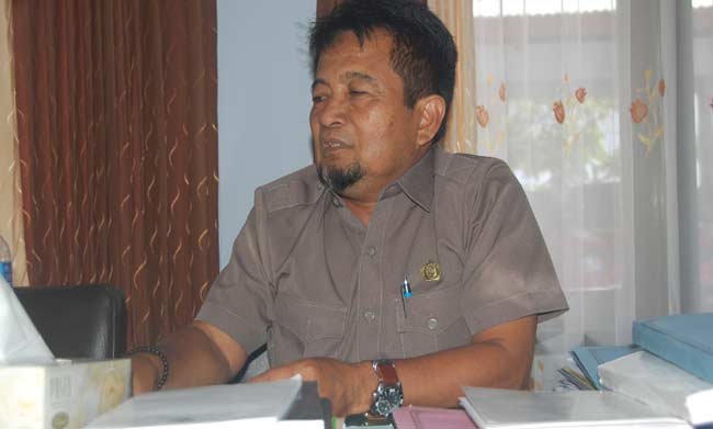 Samsuri, Wakil Ketua Komisi I DPRD Trenggalek. foto: herman/ BANGSAONLINE
