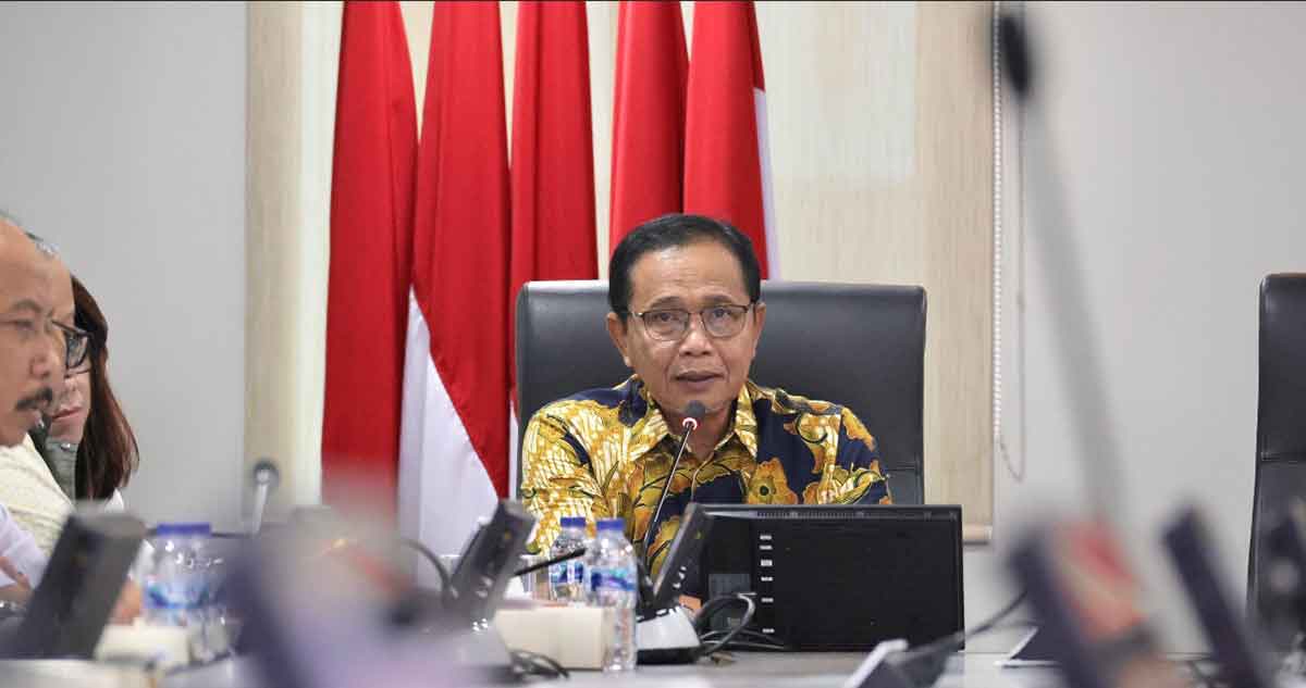Sekjen Kementerian ATR/BPN, Pudji Prasetijanto Hadi, saat membuka rapat evaluasi proyek ILASP.