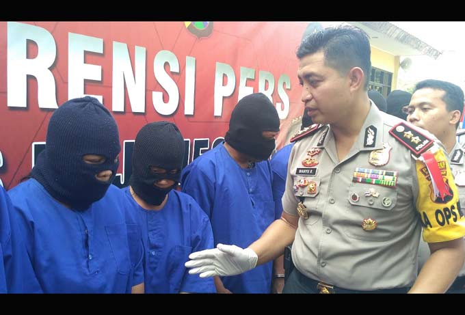Polres Bojonegoro Ringkus Tujuh Komplotan Pencopet Antarkota