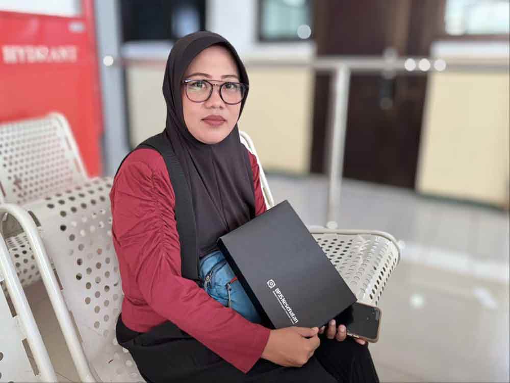Yeny Purnamasari (40), salah satu peserta JKN dari Madiun. (Ist)