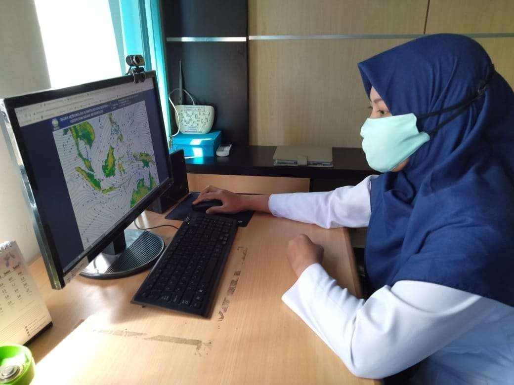 Panas Menyengat Terasa di Surabaya dan Malang, BMKG Ungkap Penyebabnya