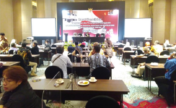Suasana Rapat Konsolidasi Panwascam yang digelar Bawaslu Kota Surabaya.