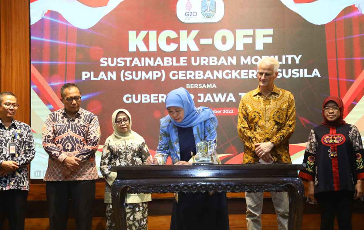 Kick Off Meeting SUMP Gerbangkertosusila Plus, Konektivitas Ungkit Perekonomian di Jawa Timur
