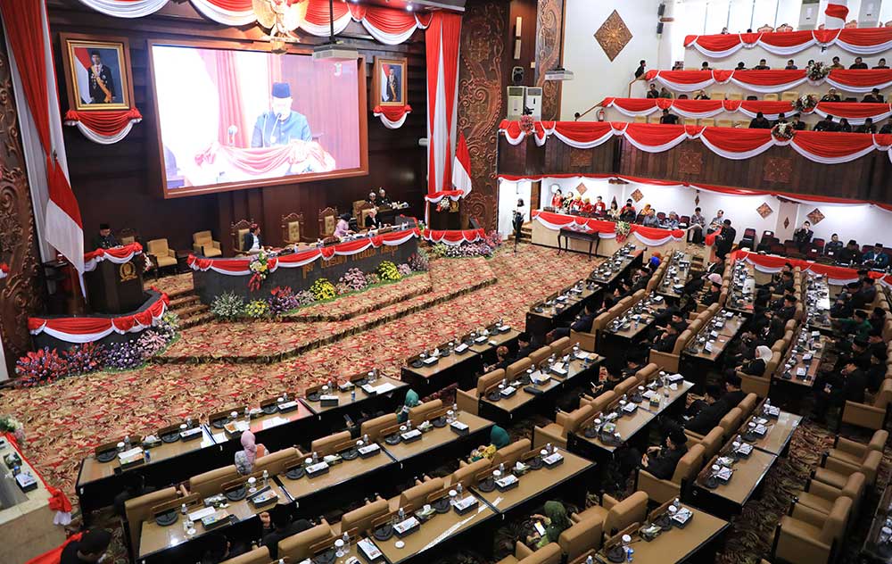 Pj. Gubernur Adhy Optimis Sinergi Eksekutif-Legislatif Wujudkan Jatim Lebih Maju dan Sejahtera