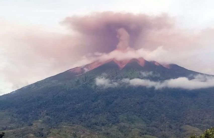 Waspada Erupsi Gunung Kerinci Jambi. Foto: Ist