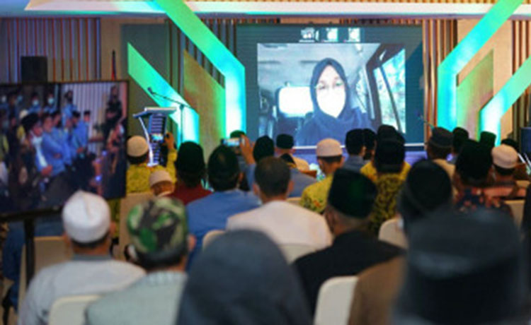 Acara halakah ustaz dan ustazah yang dihelat oleh Badan Koordinasi Pemuda dan Remaja Masjid Indonesia (BKPRMI) Kabupaten Banyuwangi di Ballroom Hotel Santika, Minggu (27/6/2021). (foto: ist)