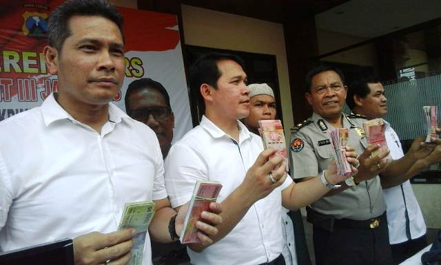 Polda Jatim Ungkap Kasus Penggandaan Uang Yang Libatkan Gus Akbar Pasuruan