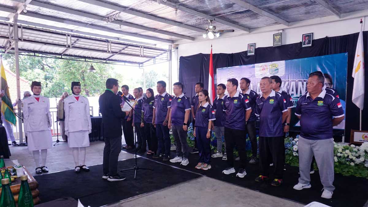 Pelantikan pengurus PBSI Kota Pasuruan periode 2025-2029.