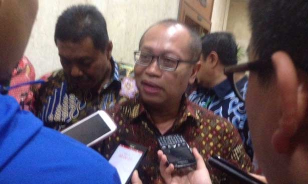 Direktur Utama BPJS Ketenagakerjaan Agus Susanto saat memberikan keterangan, Rabu (16/3). foto: rakisa/ BANGSAONLINE