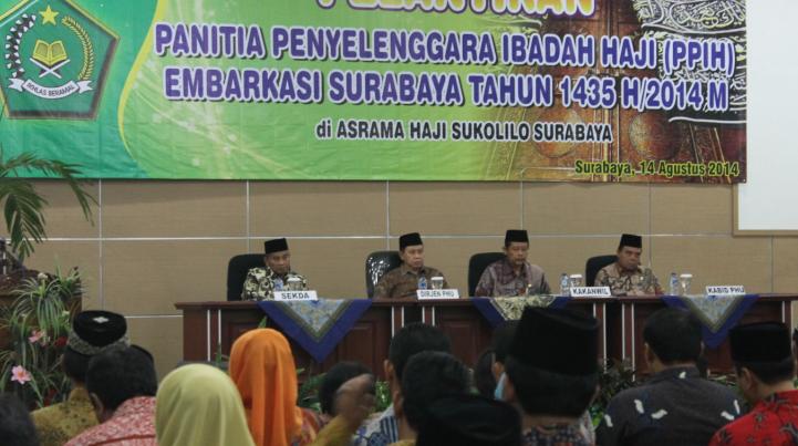 Pelantikan PPIH Embarkasi Surabaya