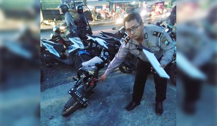 Dua Sepeda Motor Bersenggolan, Yang Dibonceng Tewas Terlindas Truk ...