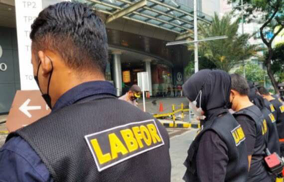 ilustrasi Labfor lakukan olah tkp 