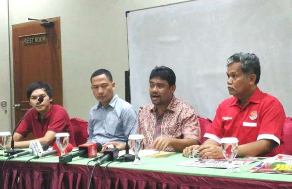 KSPI menyatakan tetap akan menggelar demo pada 2 Desember. foto: BBC
