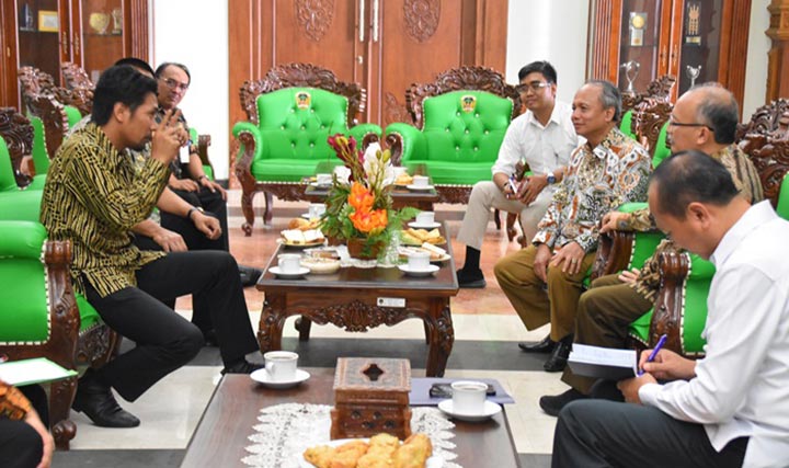 Pemkab Madiun Jalin Kerja Sama dengan Kemenakertrans, Berdayakan Calon Pekerja Migran