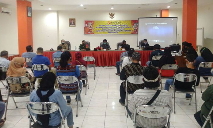 ILUSTRASI: Sosialisasi pengawasan pemilu yang digelar Panwascam Dukuh Pakis menggandeng KPU Surabaya dan Forkopimcam, belum lama ini.