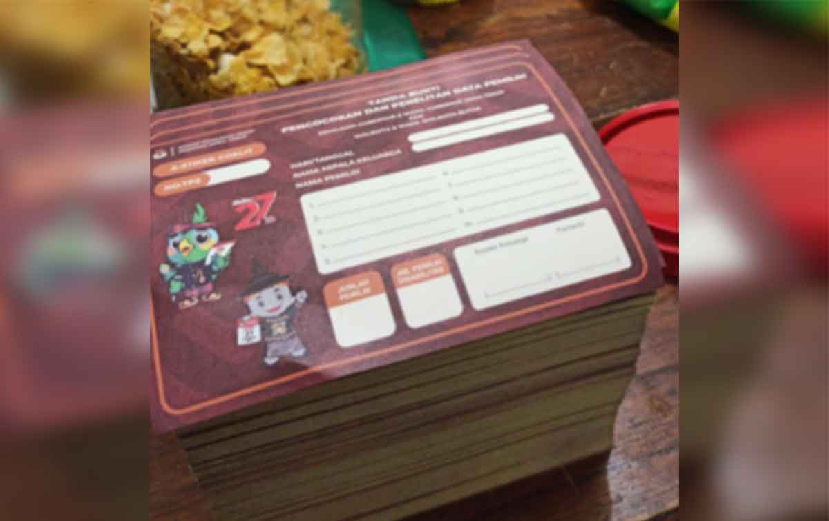 Bawaslu Kabupaten Blitar Temukan Stiker Coklit Milik Kota Blitar di Kecamatan Sanankulon, Kok Bisa?