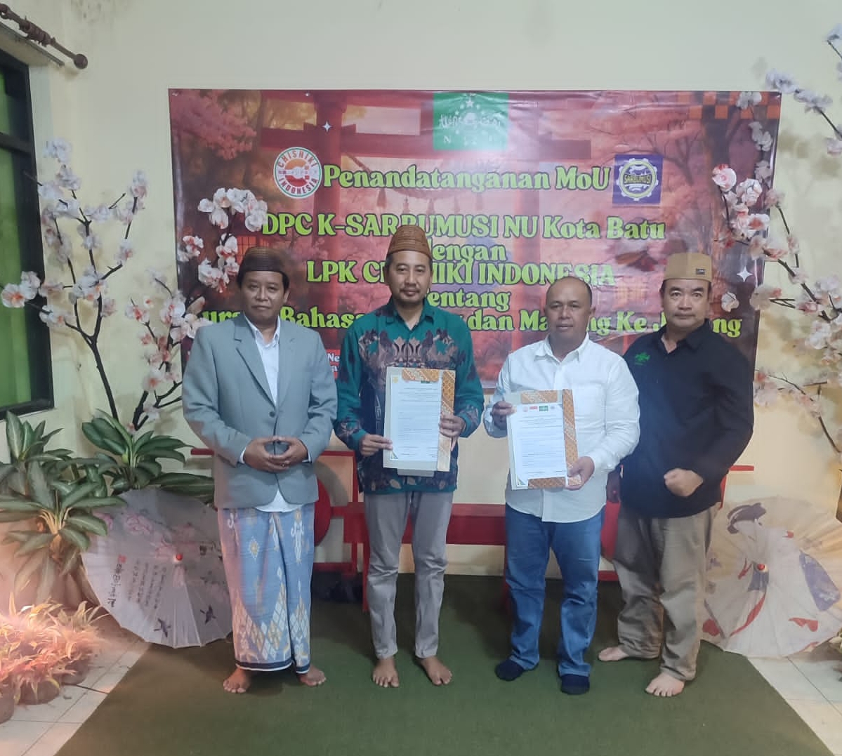 MoU Antara Sarbumusi NU Kota Batu dan LPK Chisiki Beri Pelatihan Bahasa dan Magang ke Jepang